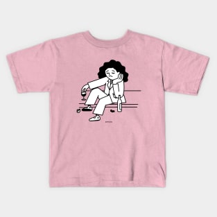 Wine o'clock Kids T-Shirt